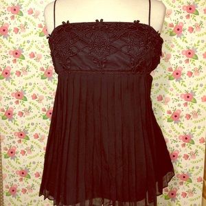 Laundry by Shelli Segal Sleeveless silk top